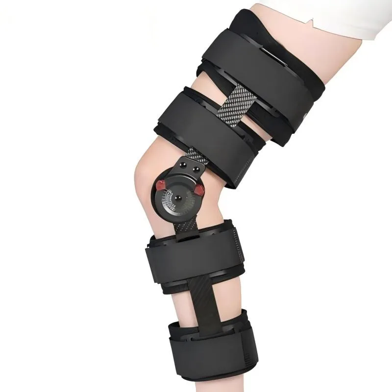 adjustable hinged knee brace (10